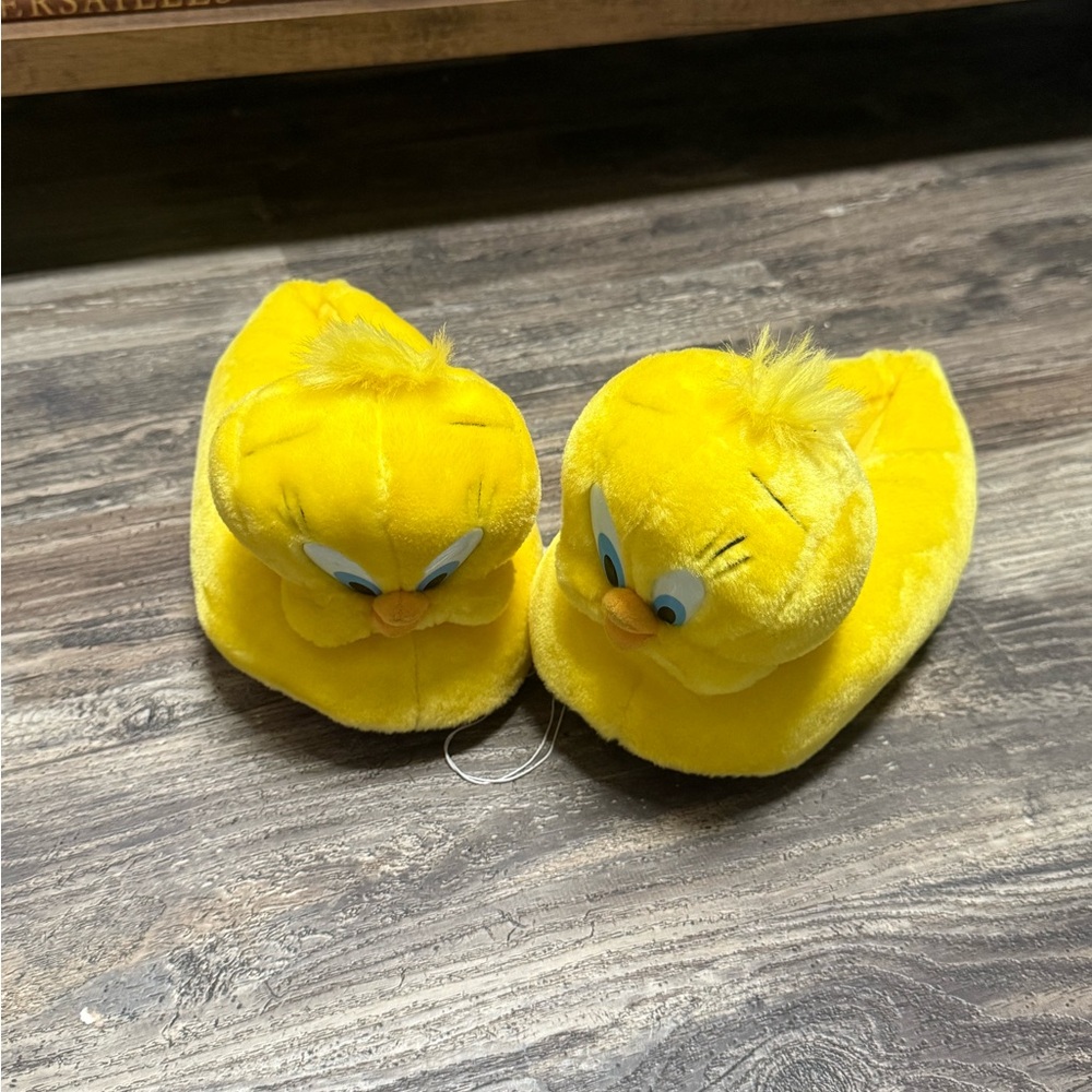 Vintage Yellow Tweety Bird Plush Slippers